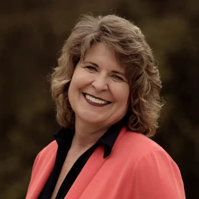 Annie Gallagher of Transformed PD head and shoulder shot